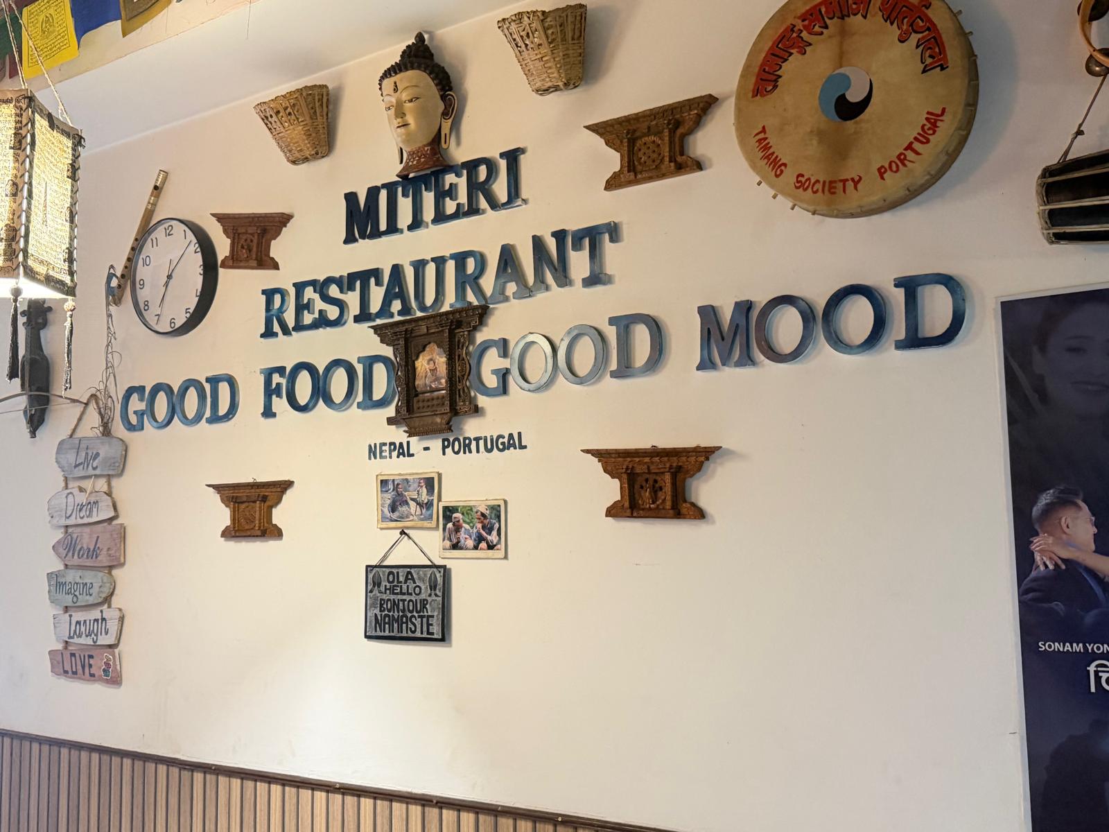 Good Food Good Mood wall